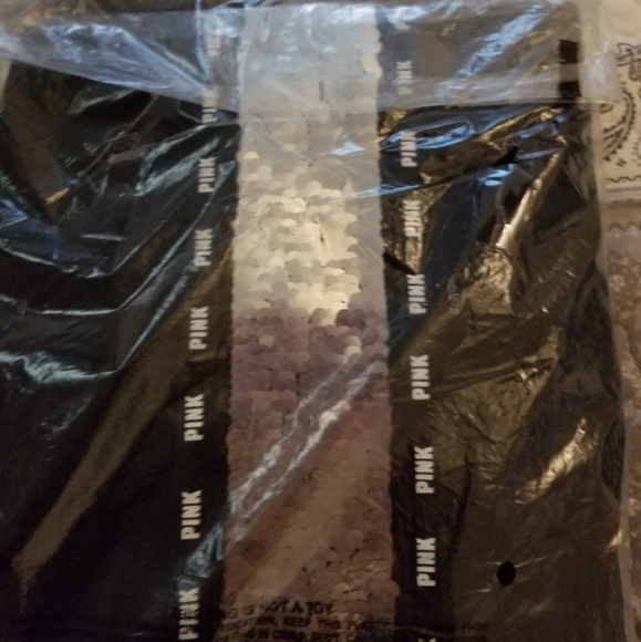 VS Pink Yoga Pants - Picture 6 of 6